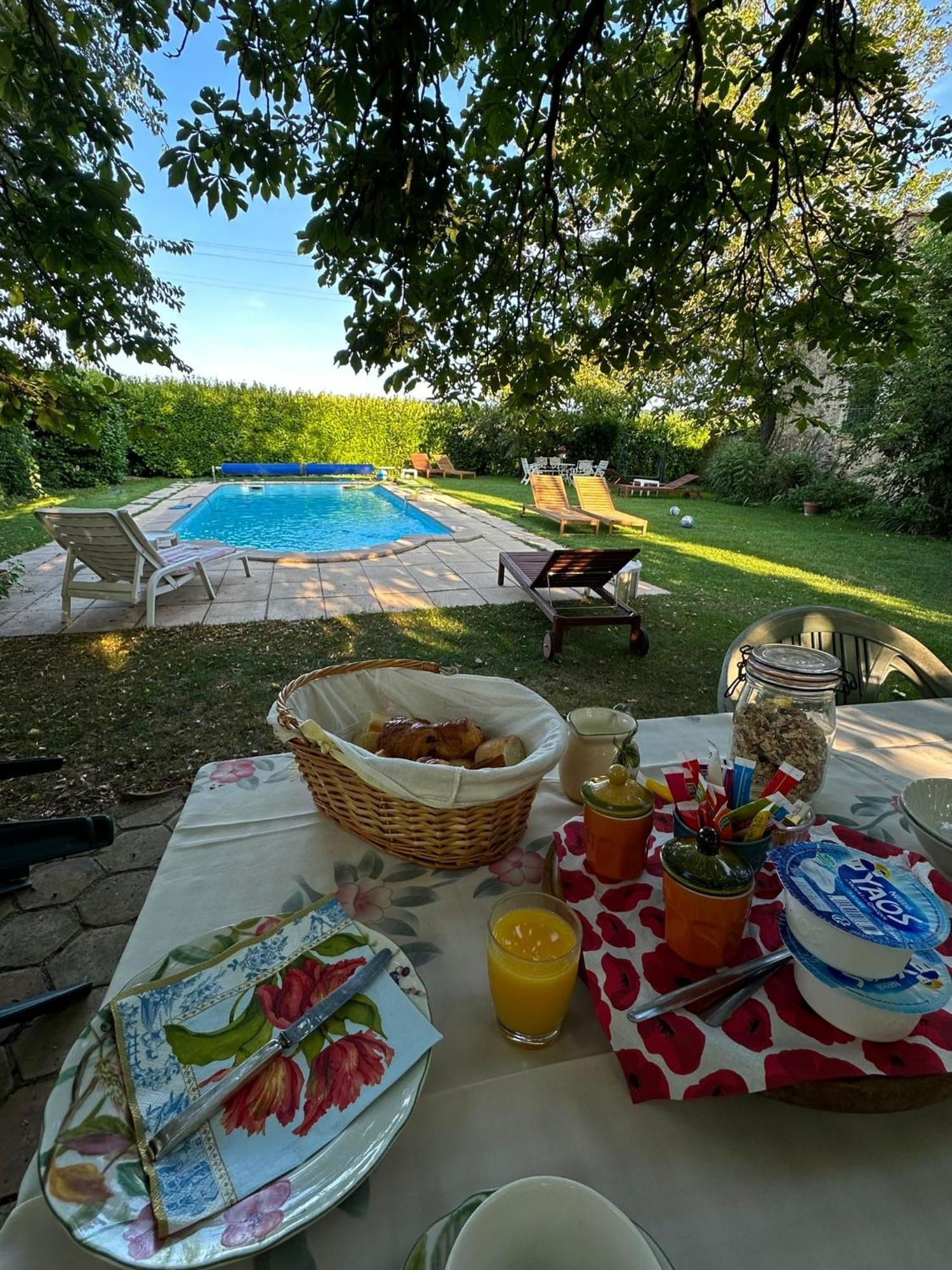 Apartamento Chez Janie Hirst Sauzet  Exterior foto